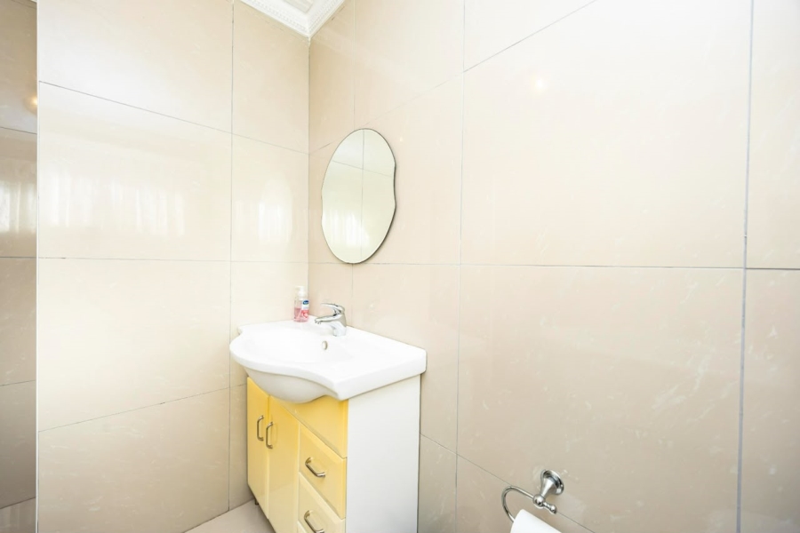 4 Bedroom Property for Sale in Beacon Bay Eastern Cape